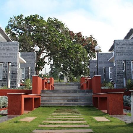 Leisure Vacations Cloud9 Resort,Yelagiri Room photo